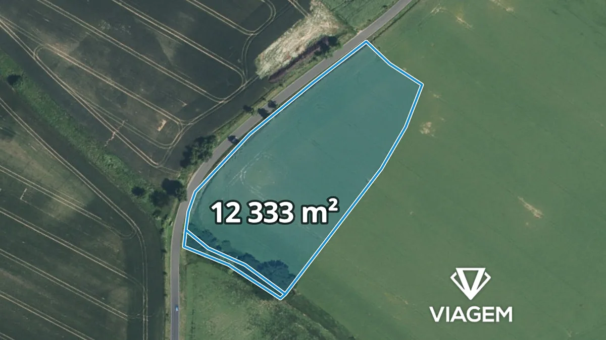 Prodej pole 12333 m²